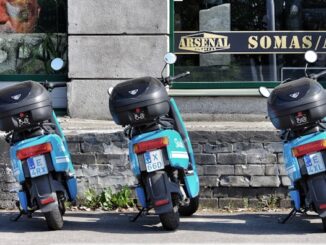 assurance scooter