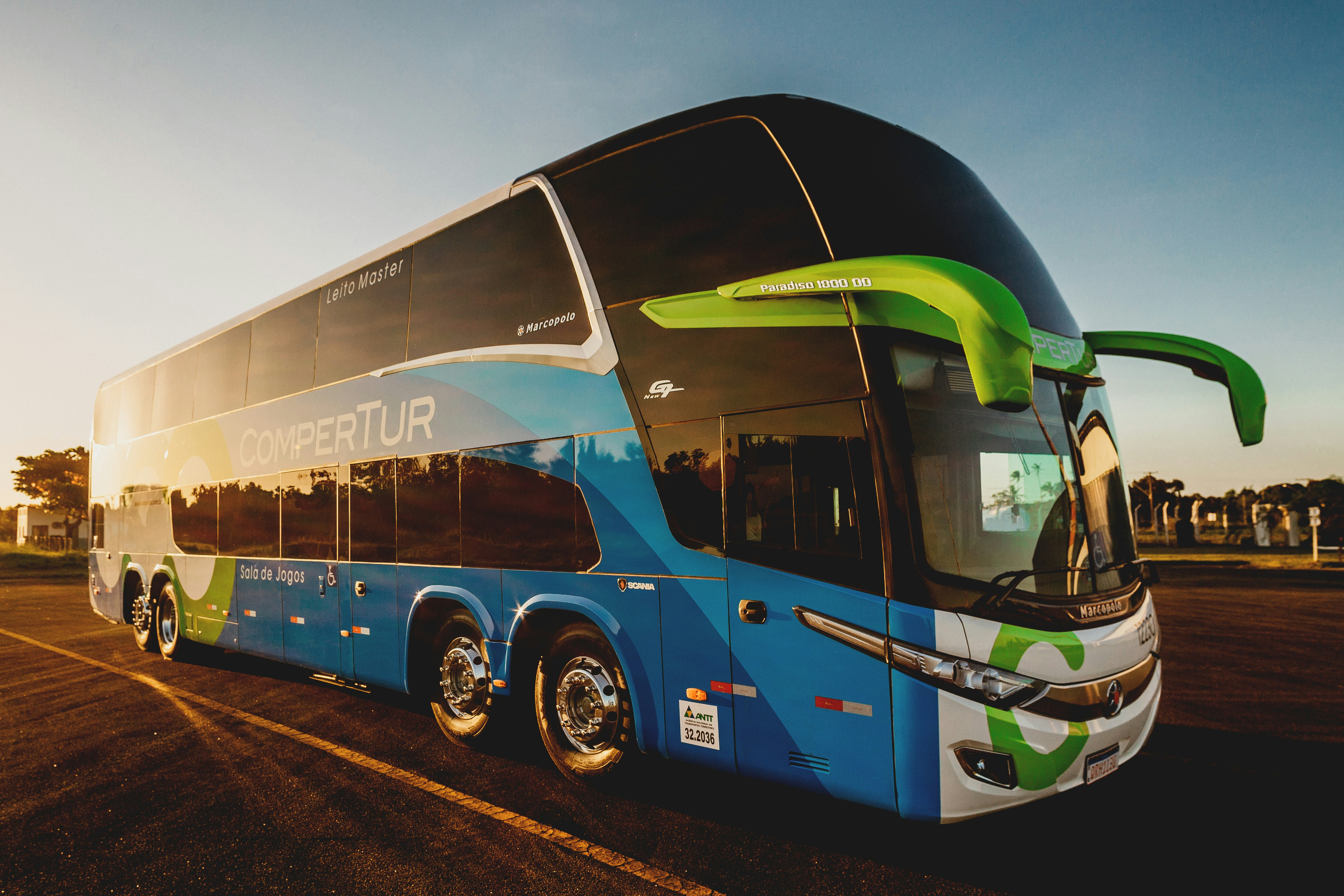 Pourquoi choisir un bus avec chauffeur pour vos déplacements ?